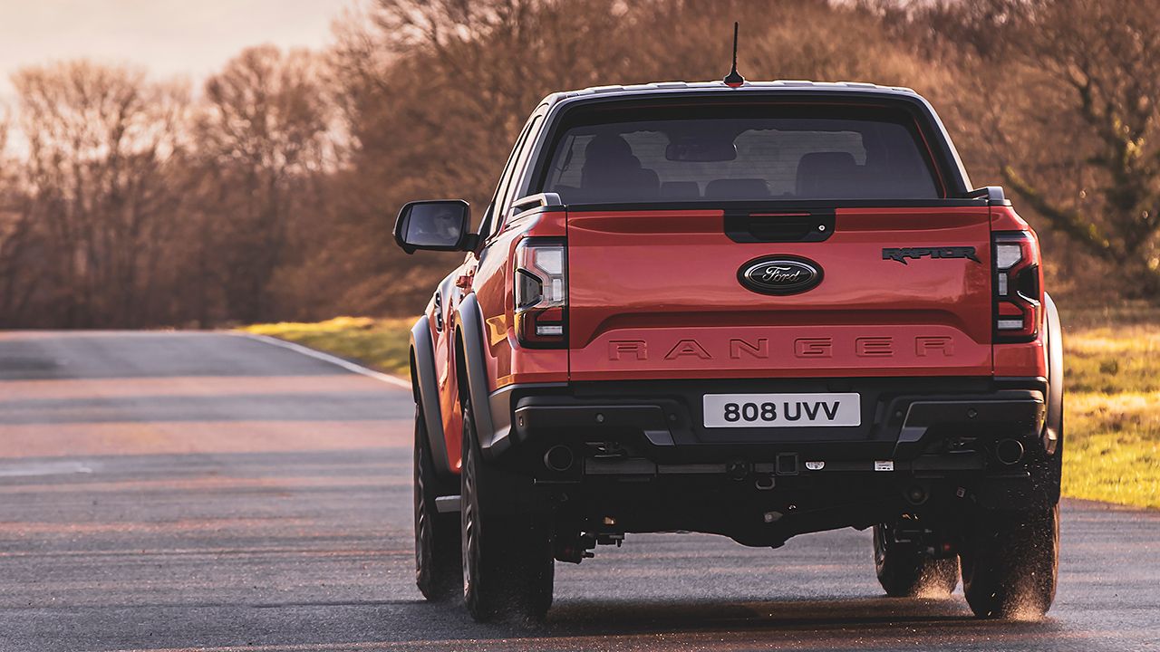 Ford Ranger Raptor 2022 - posterior