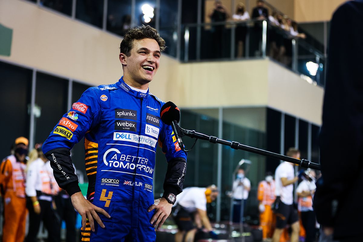 Lando Norris renueva con McLaren hasta 2025 para que no se marque 'un Carlos Sainz'