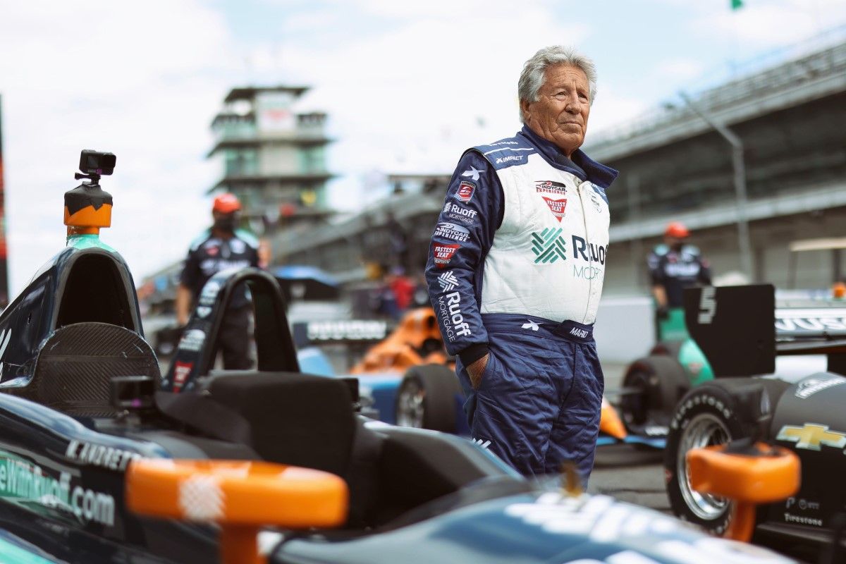 Mario Andretti: «En cuanto lo aprueben, el equipo estará listo al día siguiente»