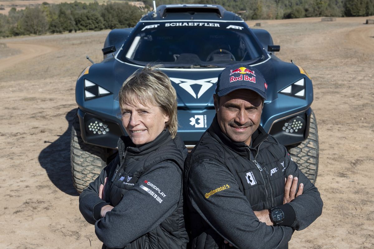 Nasser Al-Attiyah y Jutta Kleinschmidt, pareja estelar de CUPRA en Extreme E