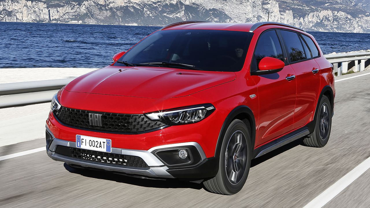 FIAT Tipo Cross Station Wagon, todos los precios del nuevo modelo familiar y aventurero