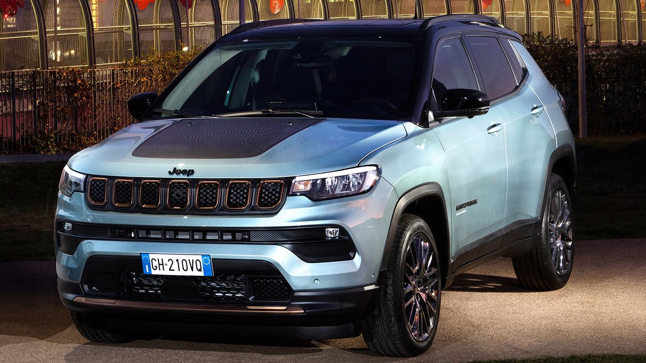 El Jeep Compass 4xe híbrido enchufable más potente estrena la edición especial Upland