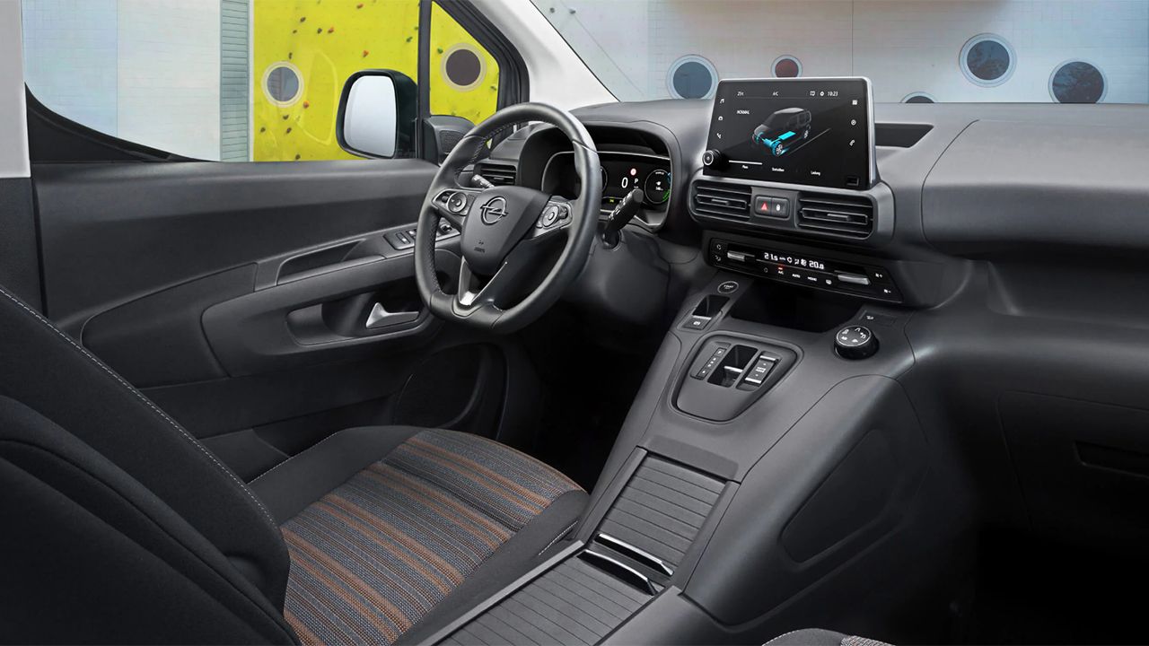 Opel Combo-e Life - interior