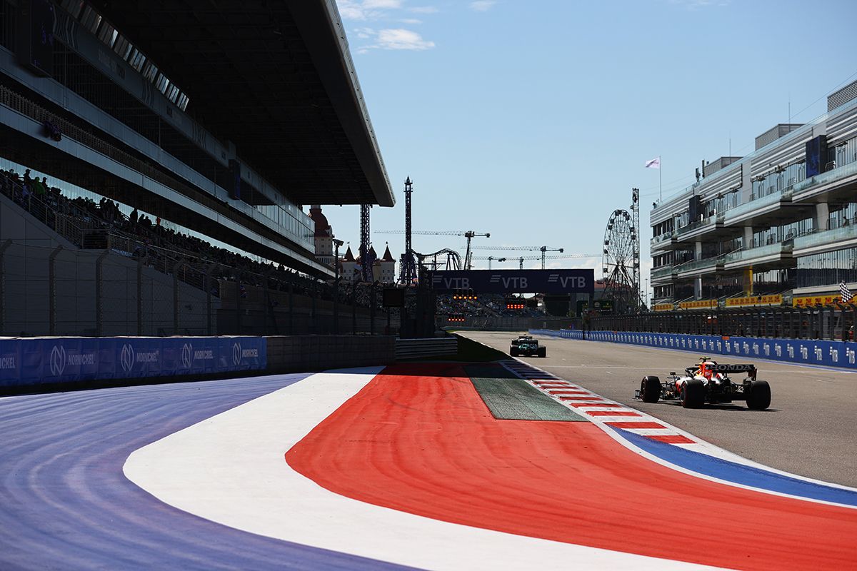 El GP de Rusia, en el aire: los equipos se reúnen y ya hay pilotos que se niegan a correr