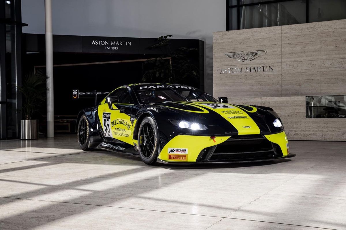 Aston Martin regresa a la clase Pro del GTWC Europe con Beechdean AMR