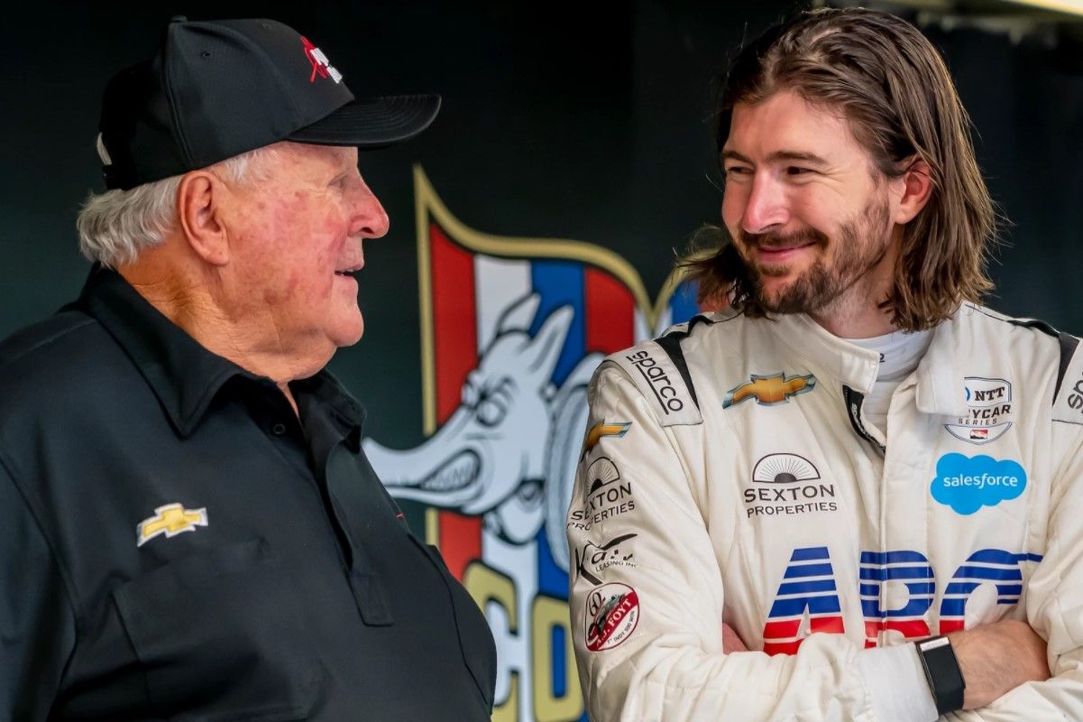 J. R. Hildebrand y Ed Carpenter, confirmados para las cinco carreras de óvalo