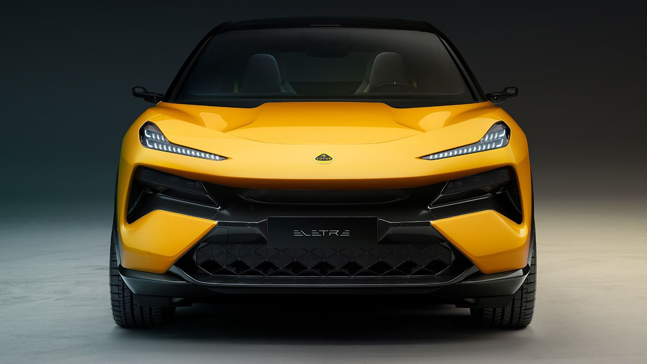 Lotus Eletre - frontal