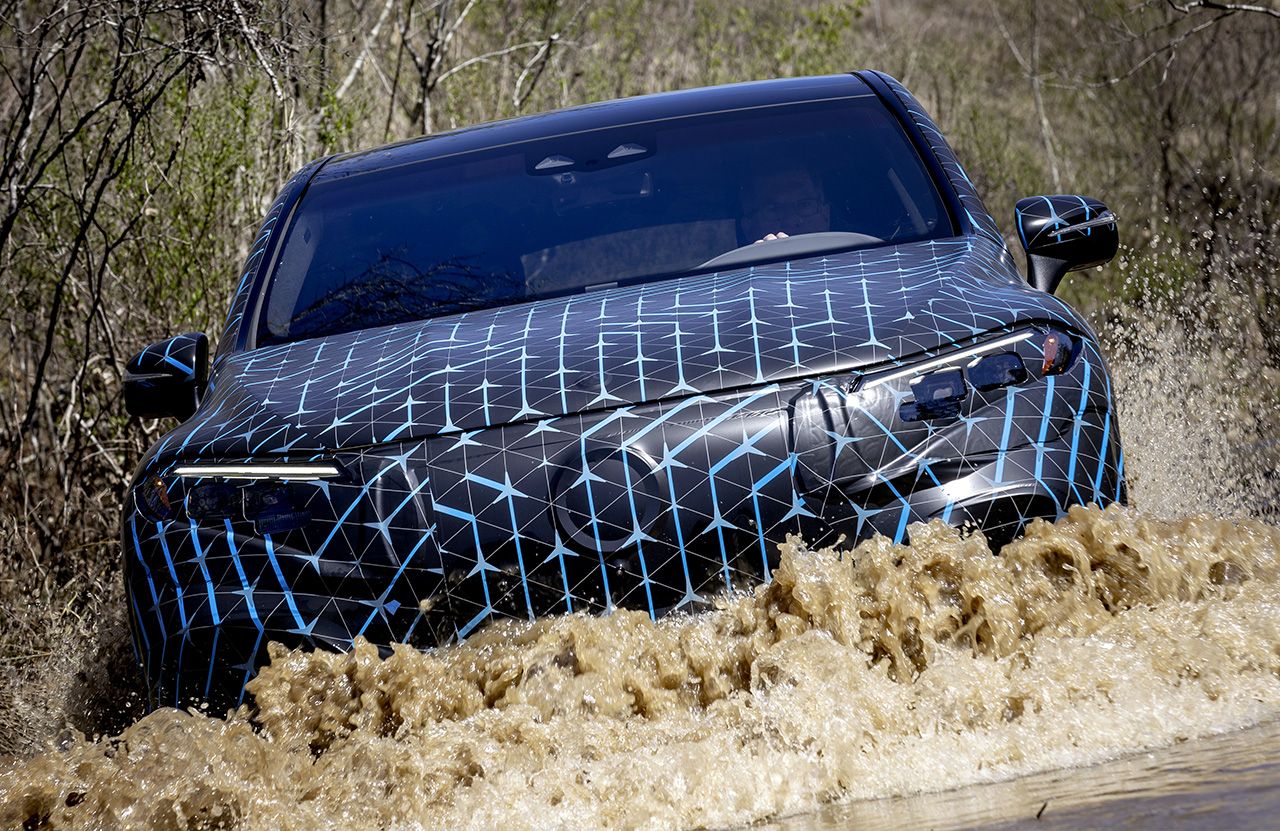 Mercedes EQS SUV, las exigentes pruebas a las que se ha sometido el nuevo eléctrico