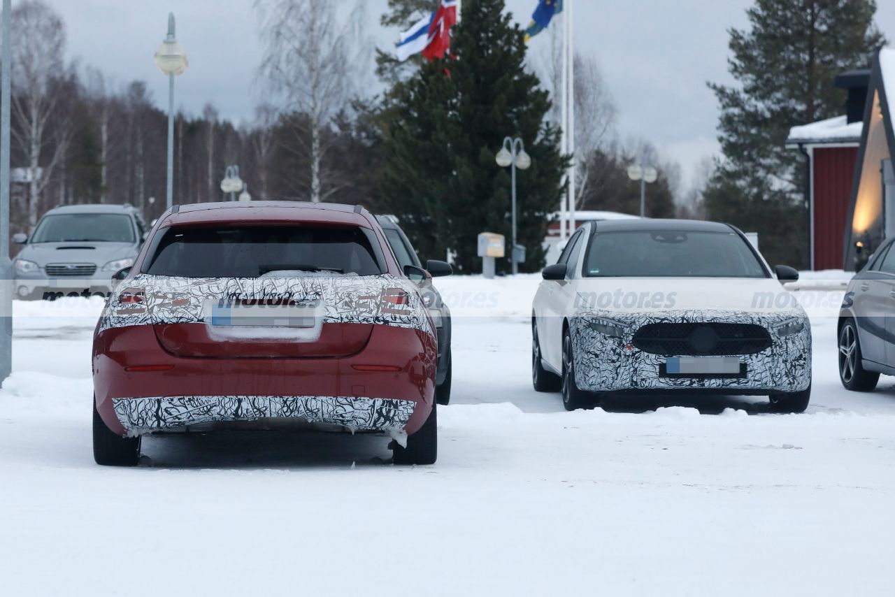 Vistazo al interior y exterior del Mercedes Clase A Facelift 2022 en nuevas fotos espía