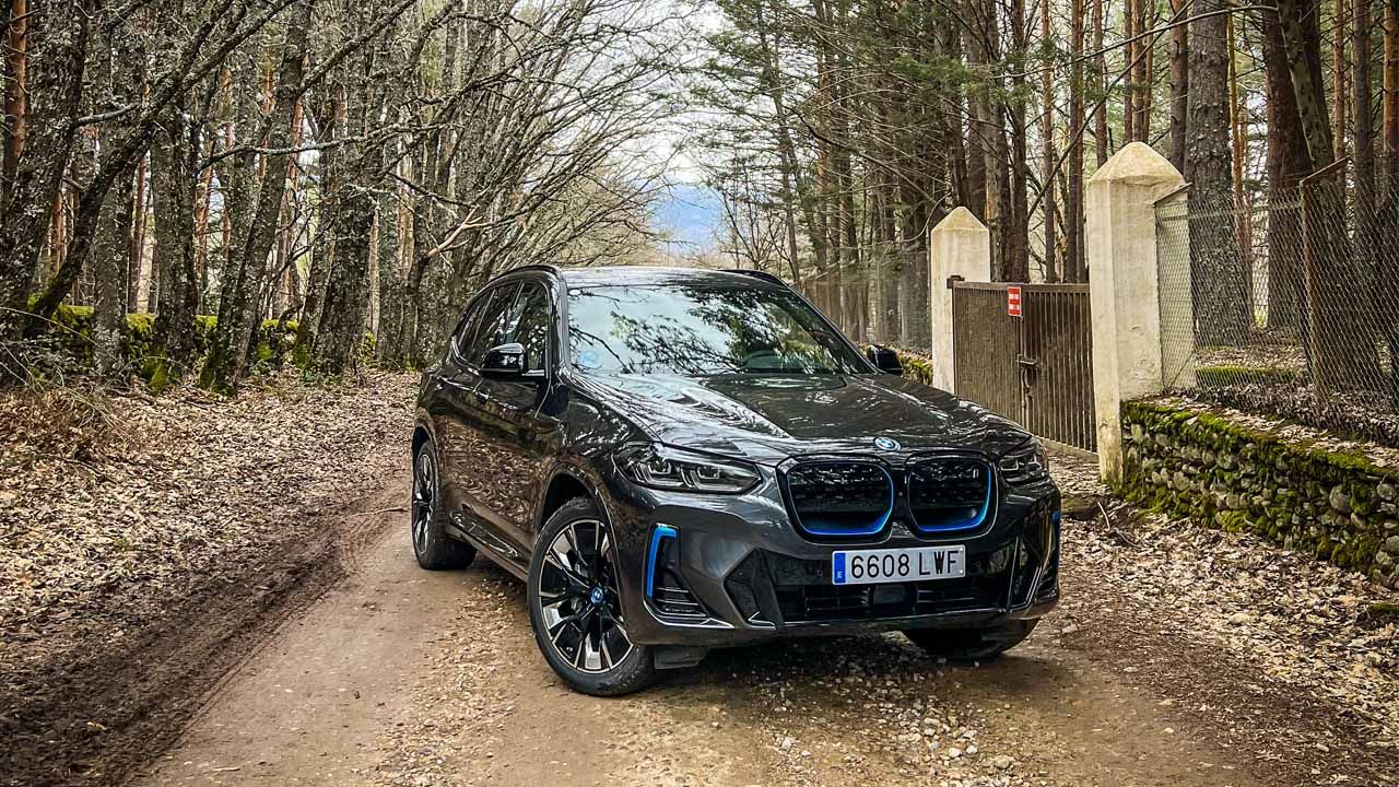 Prueba BMW iX3 2022: eléctrico al estilo BMW