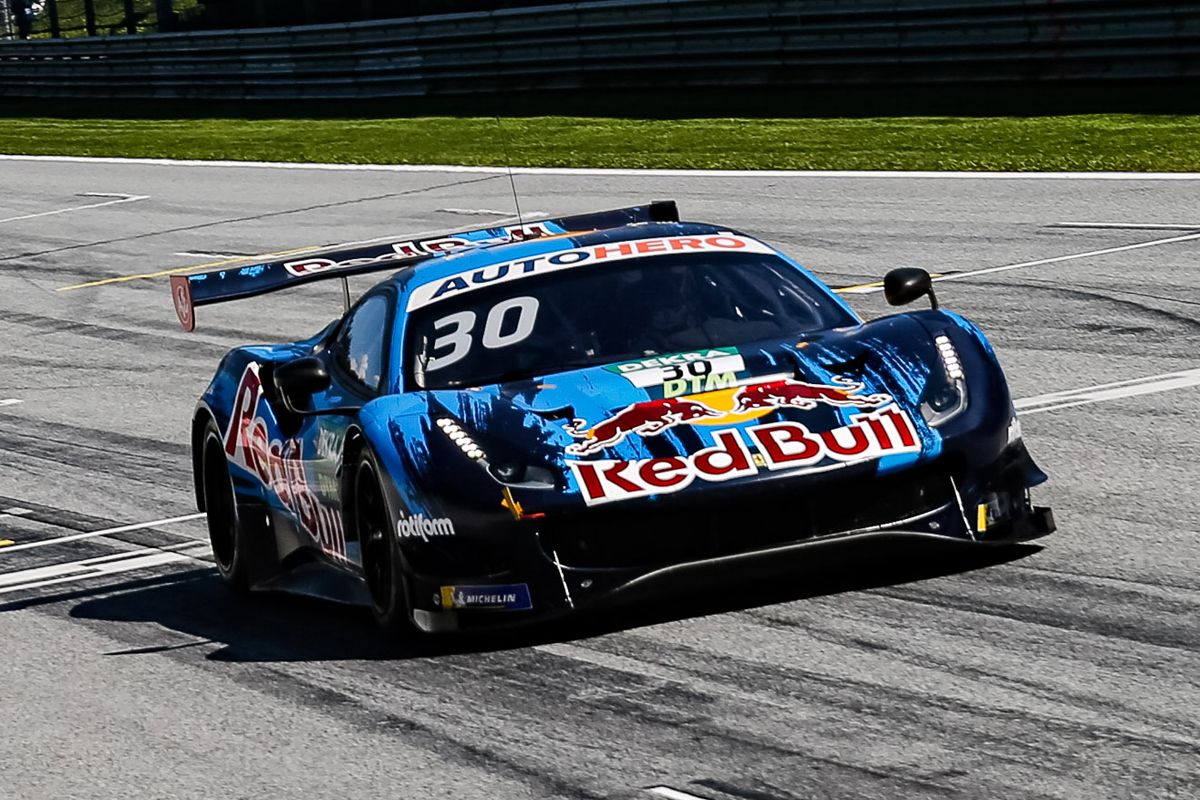 Sébastien Loeb mira al DTM y prueba un Ferrari 488 GT3 Evo de AF Corse