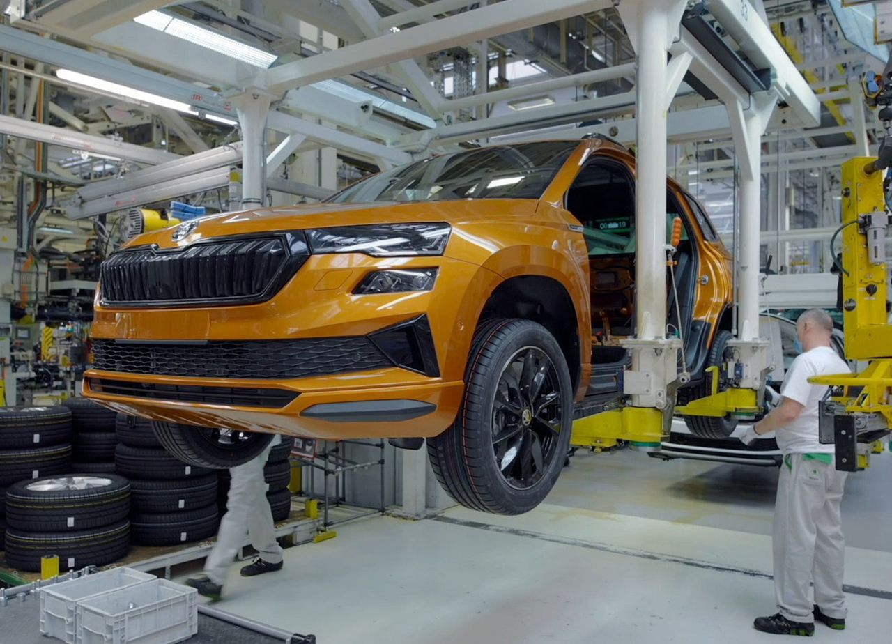 El nuevo Skoda Karoq Facelift 2022 entra en producción