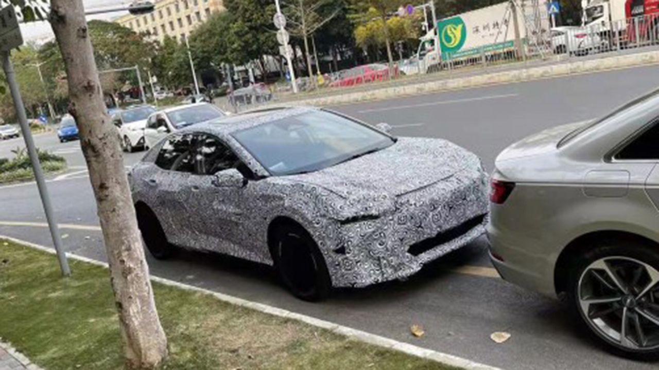 El primer coche eléctrico fruto de la alianza de Toyota y BYD ha sido cazado