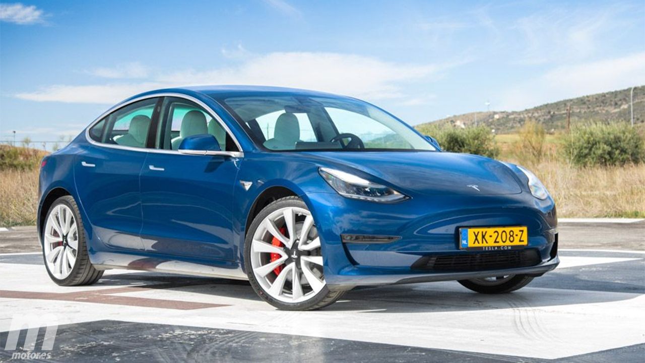 Las ventas de coches eléctricos en España moderan su crecimiento en febrero de 2022