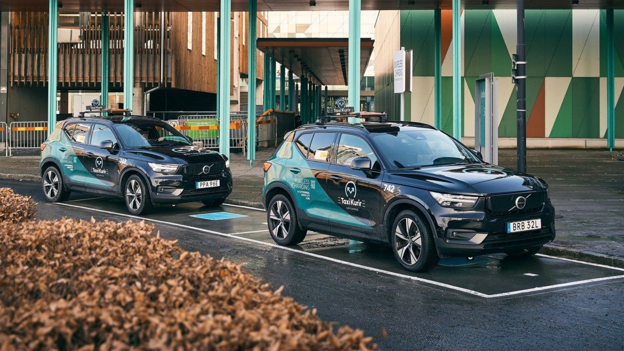 El Volvo XC40 Recharge probará un cargador inalámbrico para eléctricos