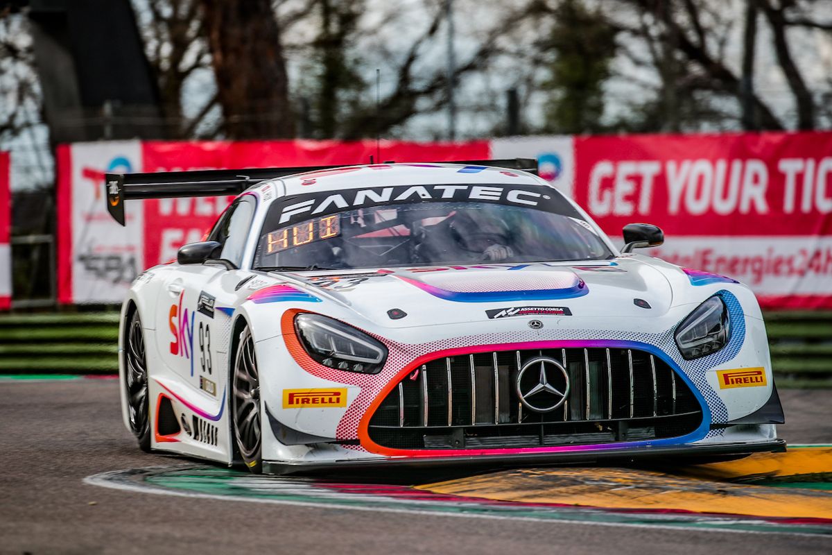 El Audi #11 de Car Collection domina el 'Bronze Test' de Imola