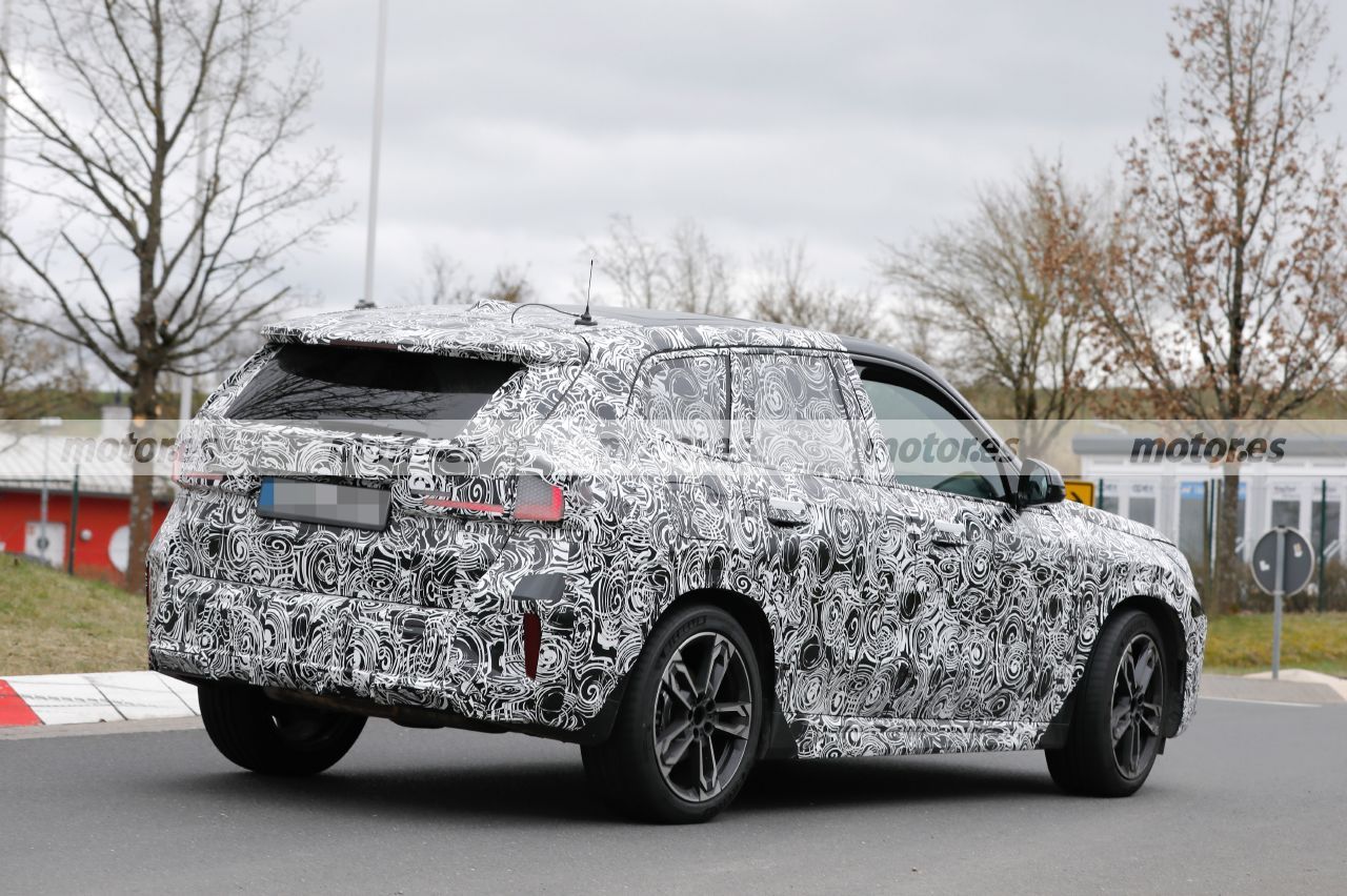 Fotos espía BMW X1 M Sport 2023 en Nürburgring