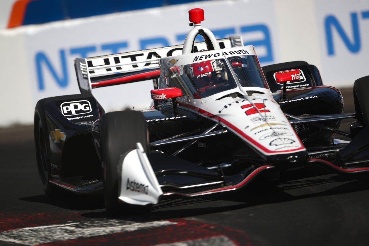 Newgarden priva a Grosjean de la victoria en Long Beach; podio de un gran Palou