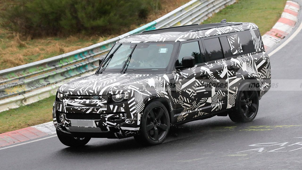 El nuevo Land Rover Defender 130 con motor V8 ha sido cazado en Nürburgring