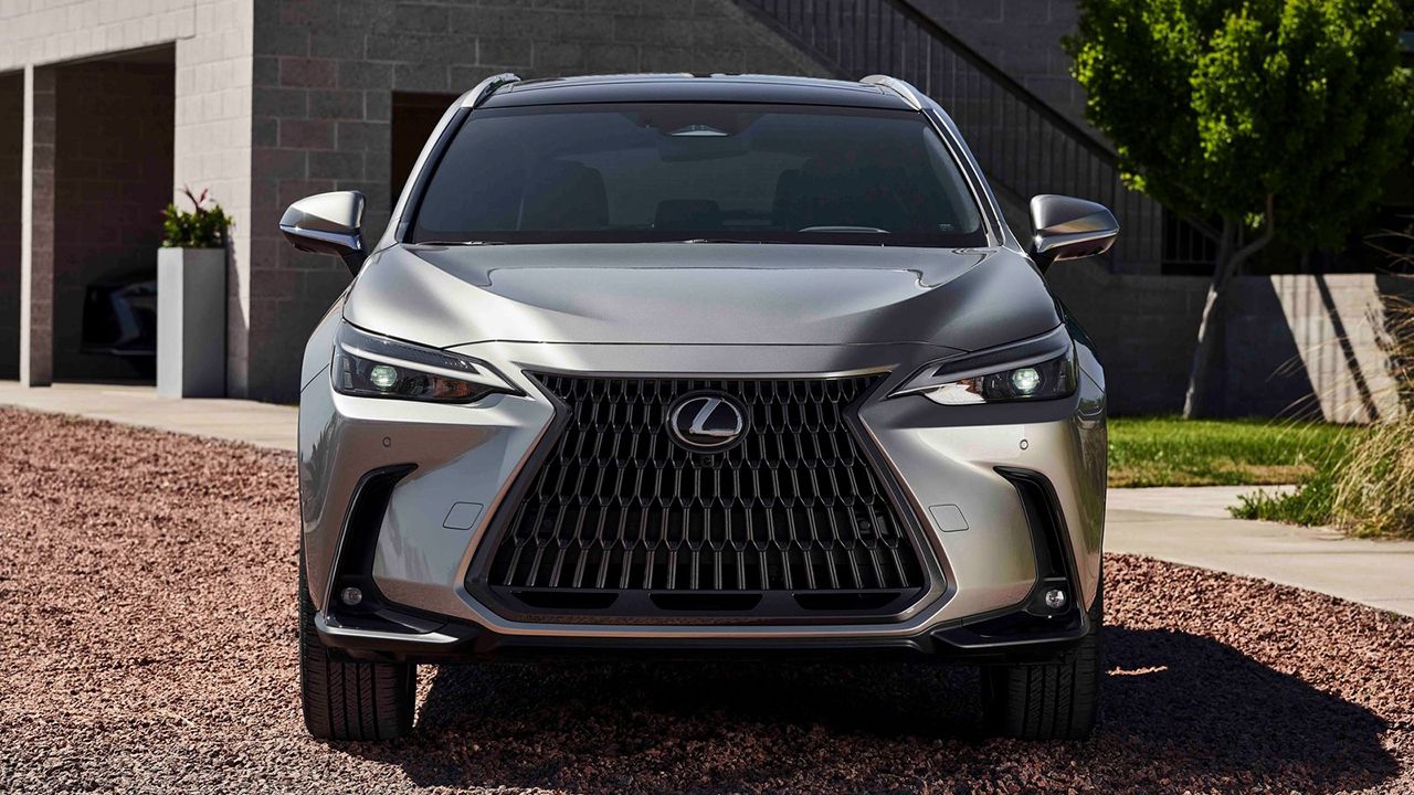 Lexus TX, preparando un nuevo rival para los Mercedes GLS y BMW X7