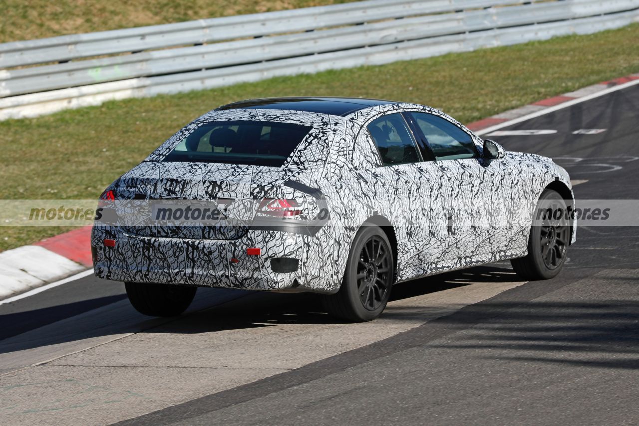 Fotos espía Mercedes Clase E Exclusive 2023 en Nürburgring