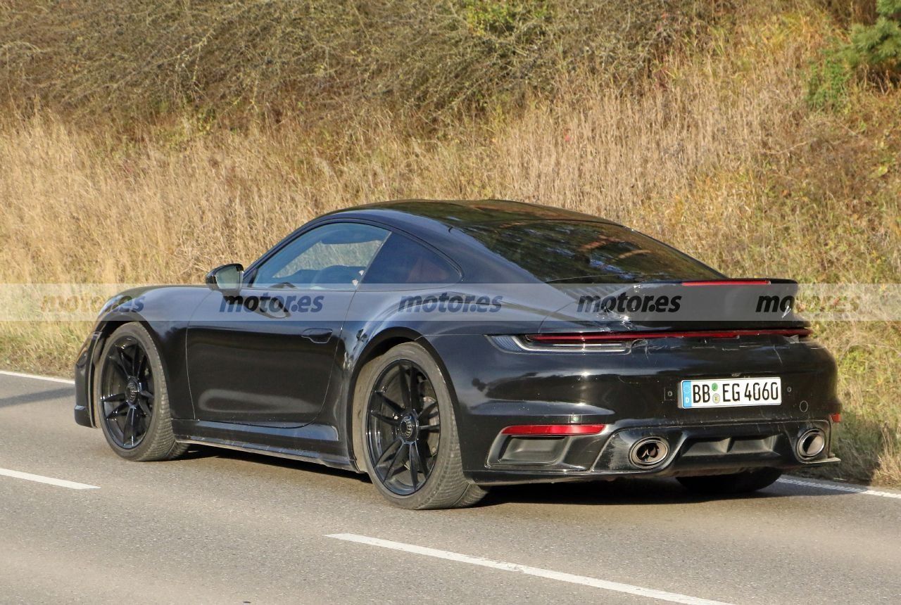 Una filtración desvela el exterior del nuevo Porsche 911 Sport Classic 2022