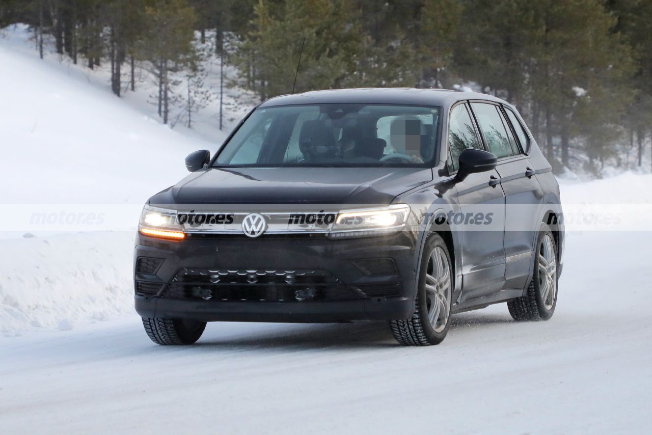 El futuro Volkswagen ID.6 2024, el SUV eléctrico de 7 plazas, se esconde bajo esta mula