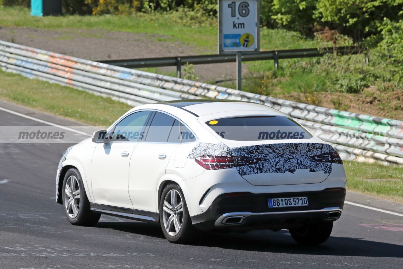 Fotos espía Mercedes GLE Coupé Facelift 2023