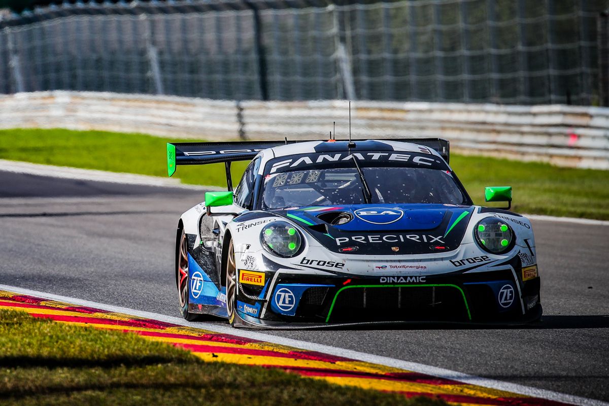 El Audi #32 del Team WRT lidera el primer día del test oficial de Spa