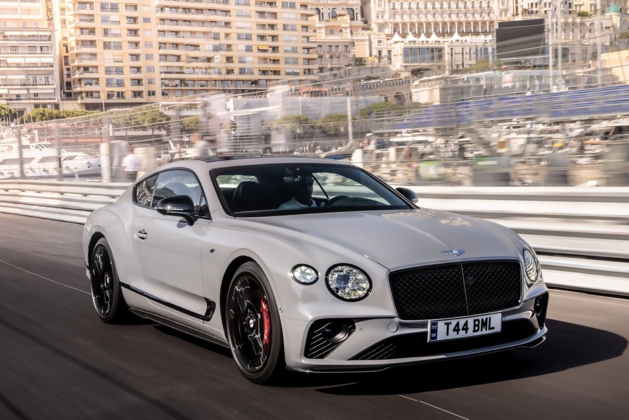 Los Bentley Continental GT S y GTC S brillan con un extra de deportividad