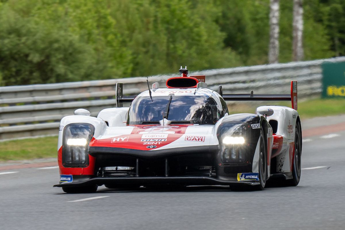 Brendon Hartley logra la pole de las 24 Horas de Le Mans con el Toyota #8