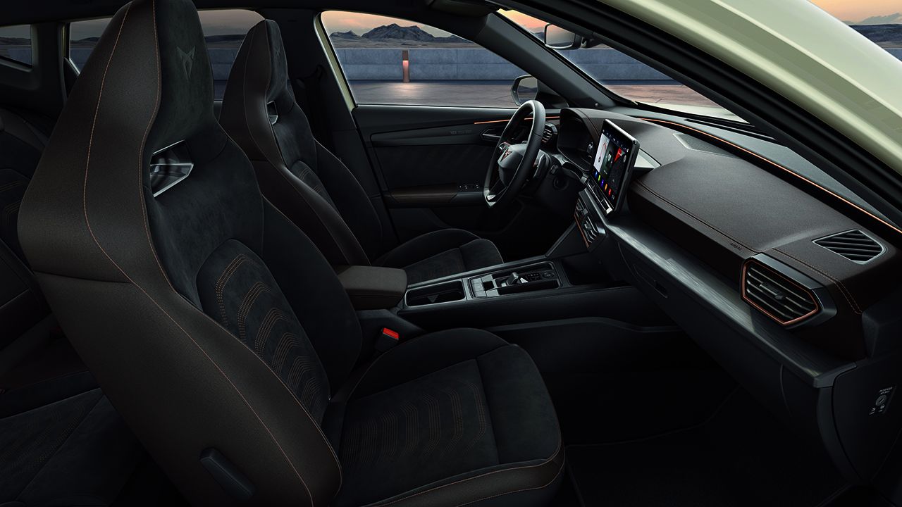 CUPRA Formentor VZ5 Taiga Grey - interior