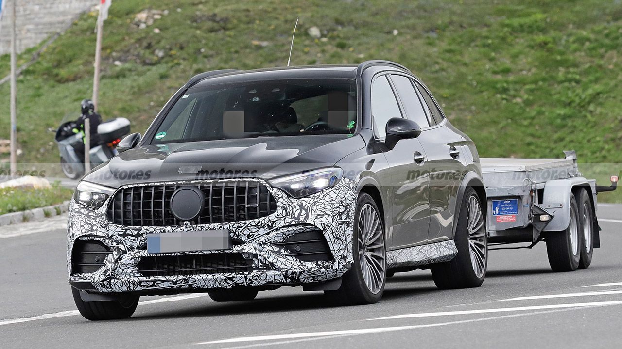 Mercedes-AMG GLC 63 2023 - foto espía