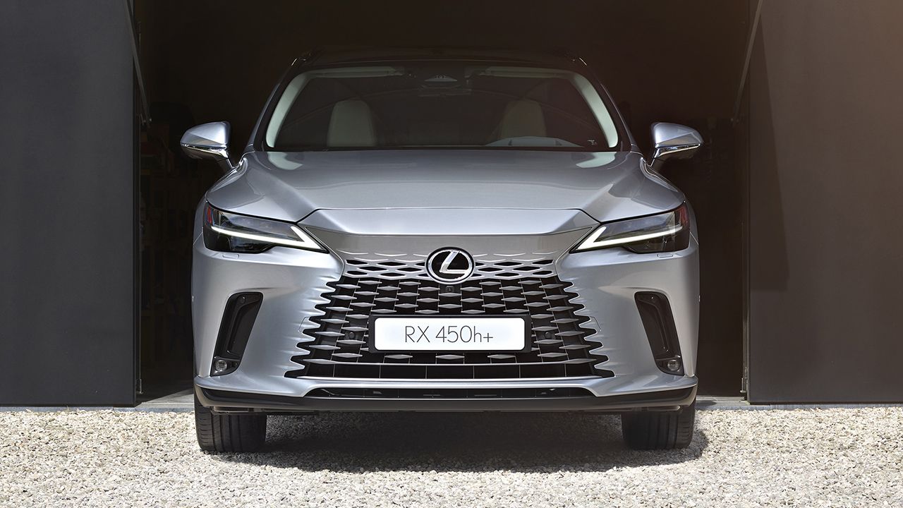 Lexus RX 2023 - frontal