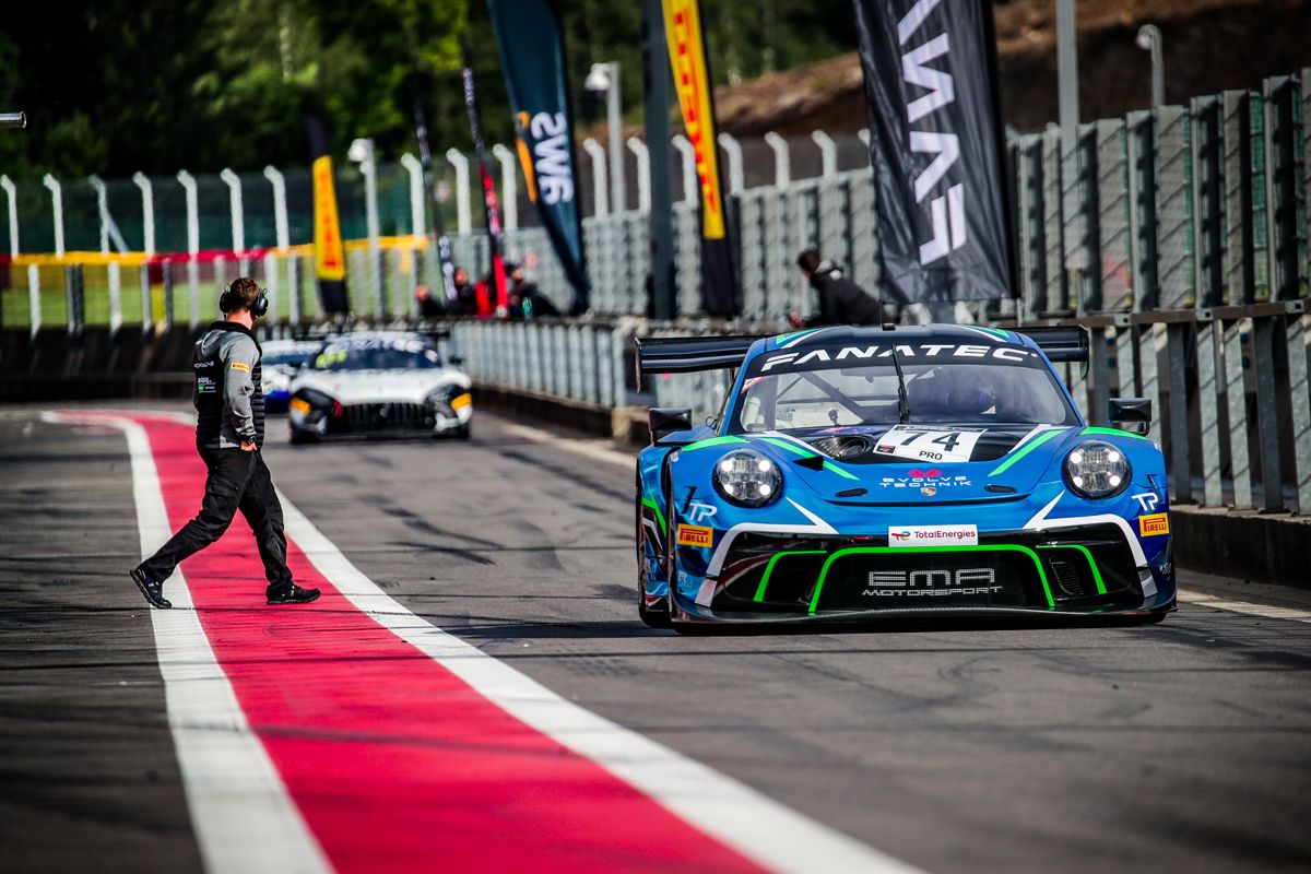 El Porsche #47 de KCMG lidera el segundo día del test de las 24 Horas de Spa