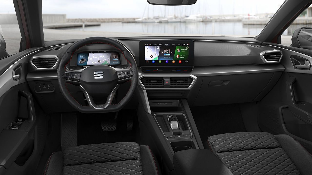 SEAT León 2023 - interior