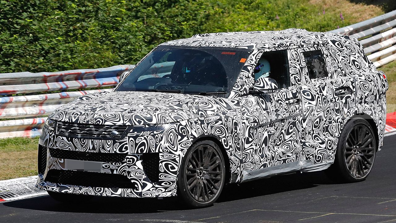 El nuevo Range Rover Sport SVR regresa a Nürburgring con un camuflaje más ligero