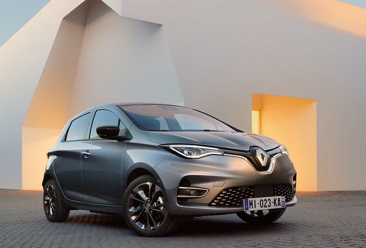 El Renault ZOE gana más equipamiento ante la avalancha de eléctricos