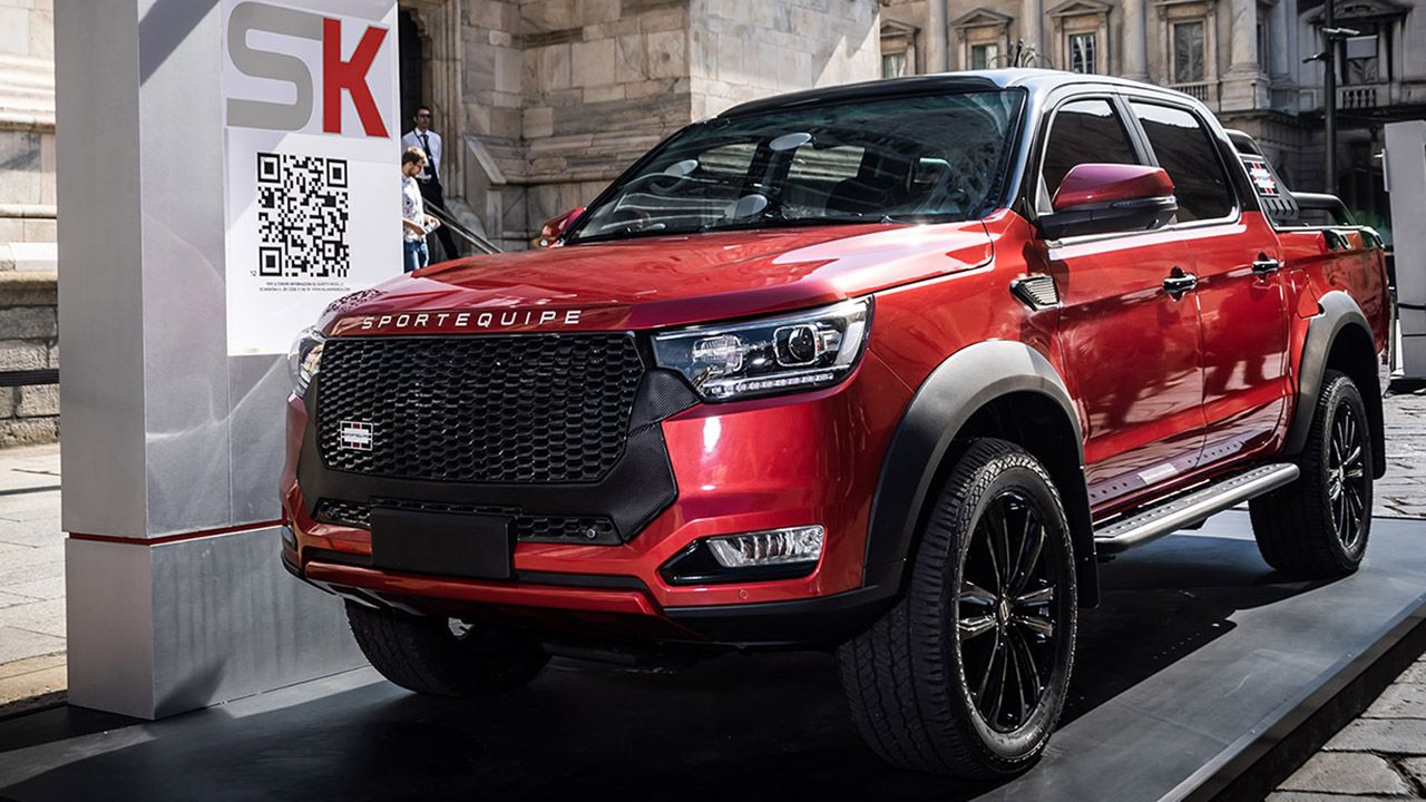 Sportequipe SK, el nuevo EVO Cross 4 se transforma en un pick-up de diseño deportivo