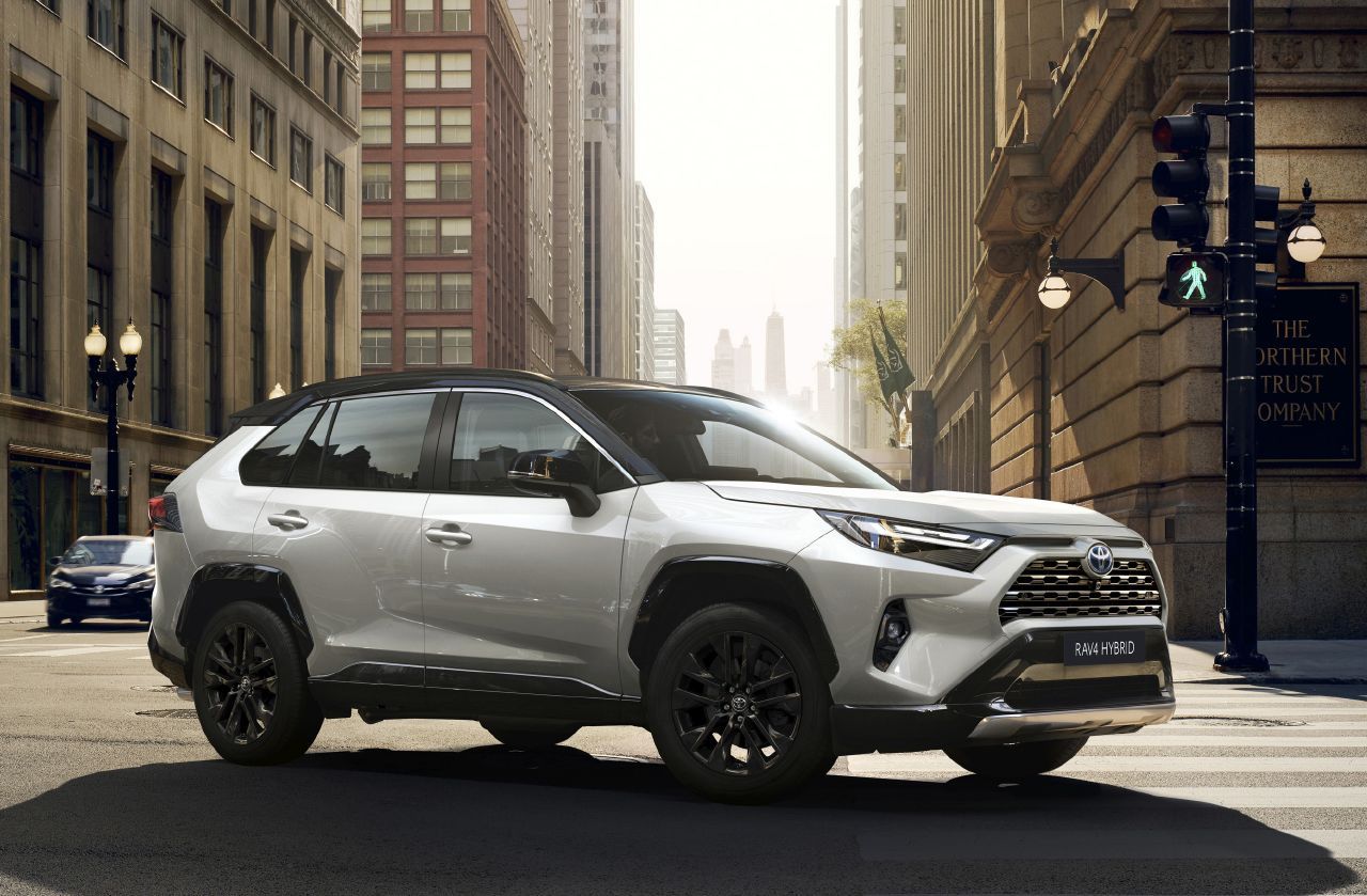 El Toyota RAV4 2023 aumenta el equipamiento con interesantes novedades