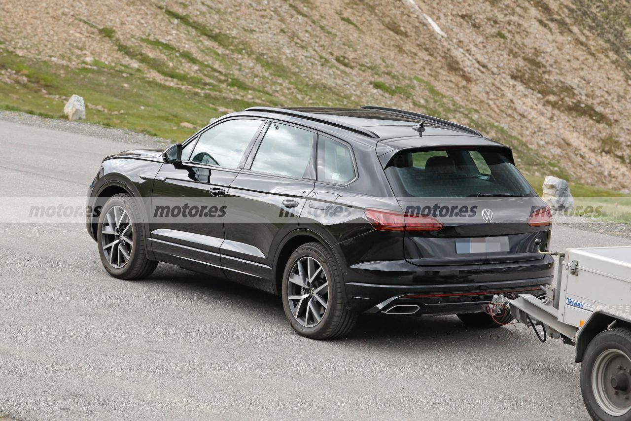 Foto espía Volkswagen Touareg Facelift 2023