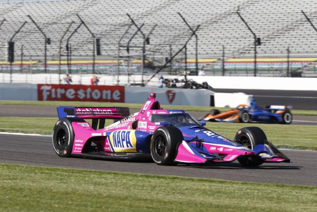 Alexander Rossi lidera los únicos libres en Indianápolis, con Álex Palou quinto