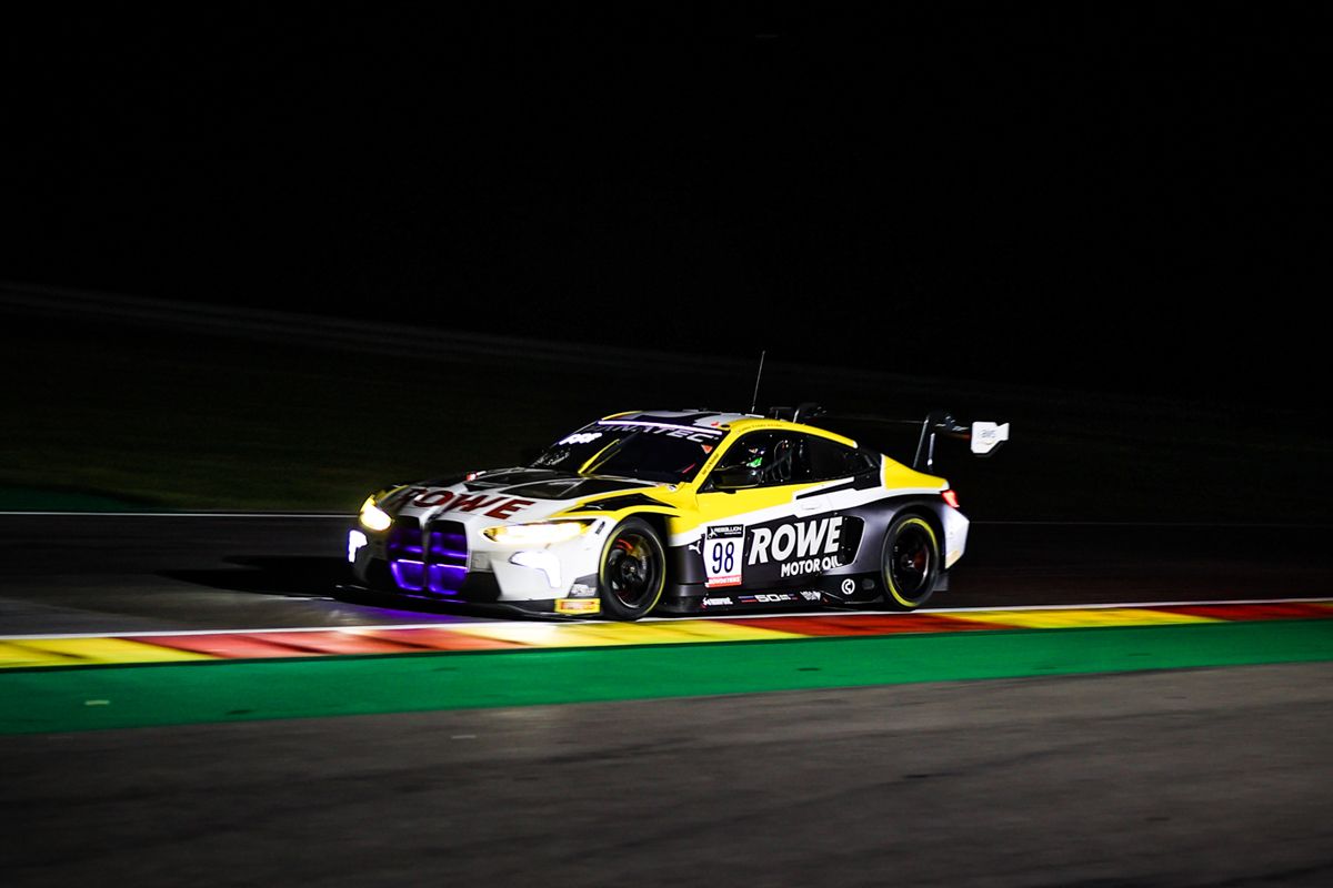 BMW manda al ecuador de las 24 Horas de Spa tras una bandera roja