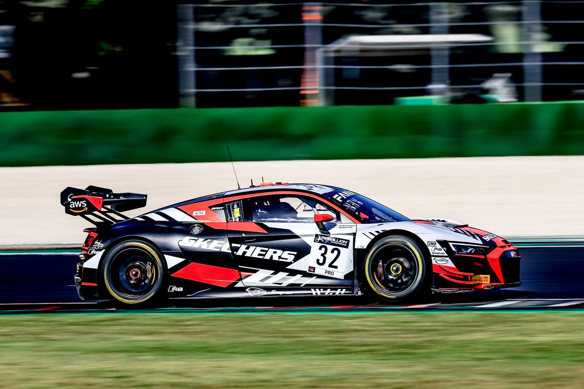 El Audi #25 lidera los libres y pre-clasificación de la Sprint Cup en Misano