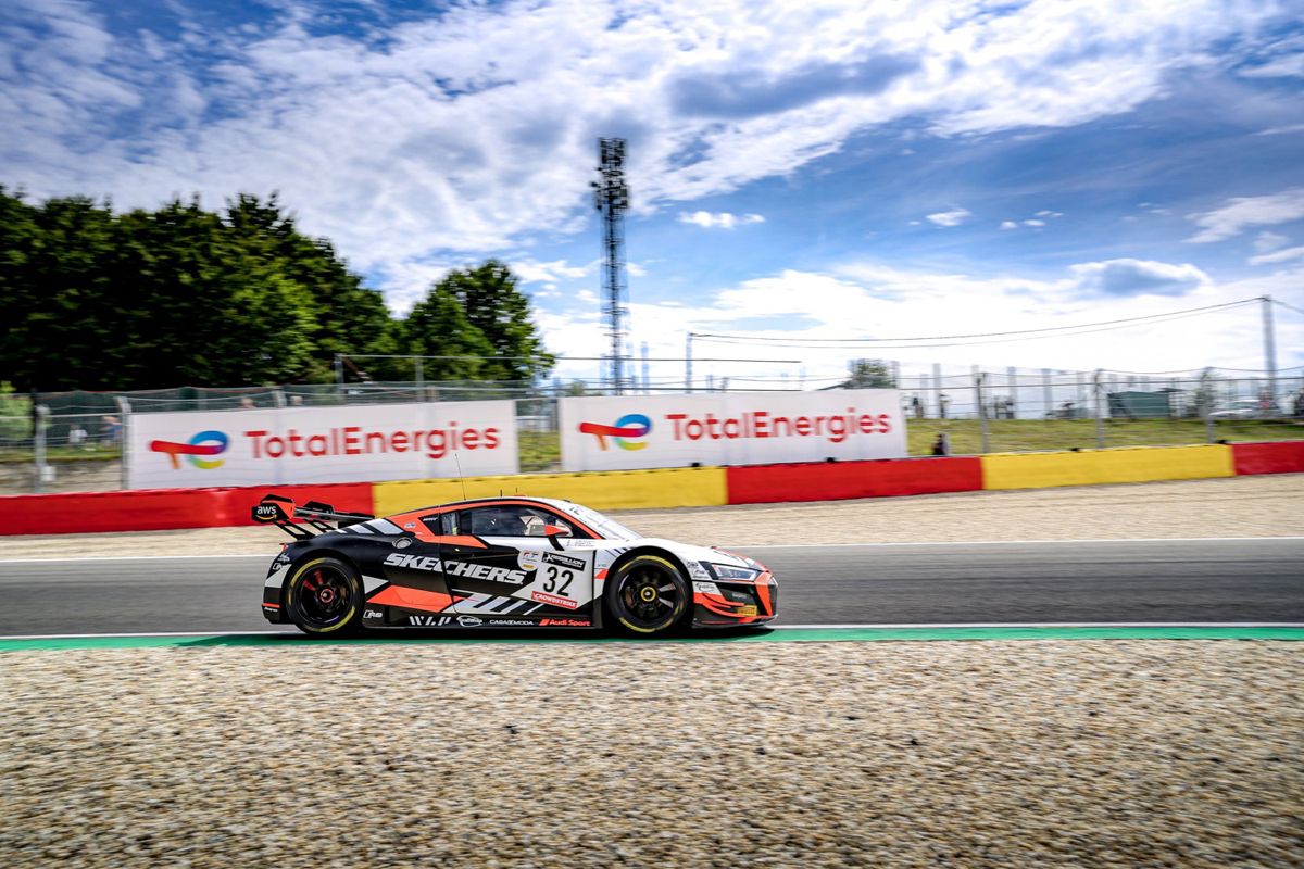 Dries Vanthoor lidera el FP1 de las 24 Horas de Spa con el Audi #32