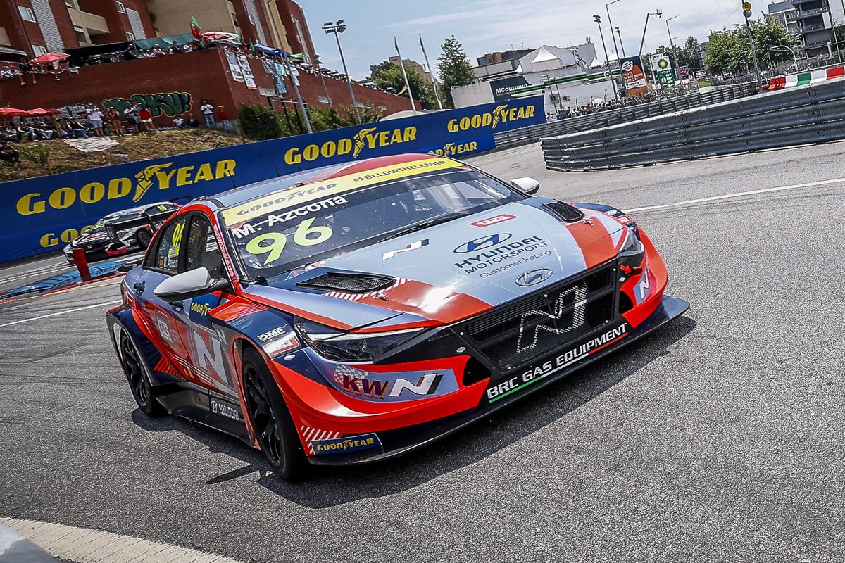 Estratégica victoria de Rob Huff en la segunda manga del WTCR en Vila Real