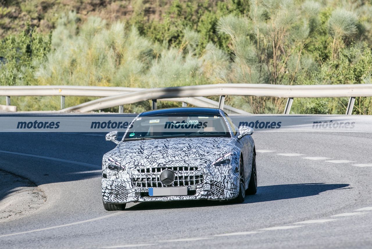 El nuevo Mercedes-AMG GT 2023 es cazado en unas pruebas de emisiones