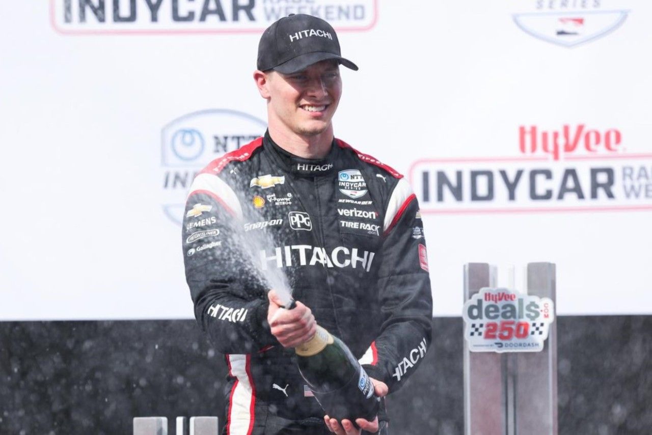 Josef Newgarden recibe el alta hospitalaria tras su desmayo; Santino Ferrucci, a la espera