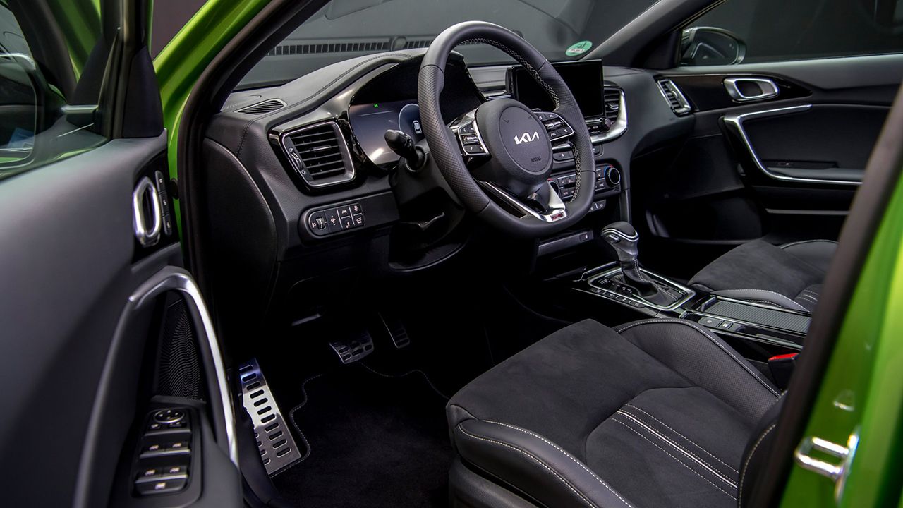 KIA XCeed 2023 - interior