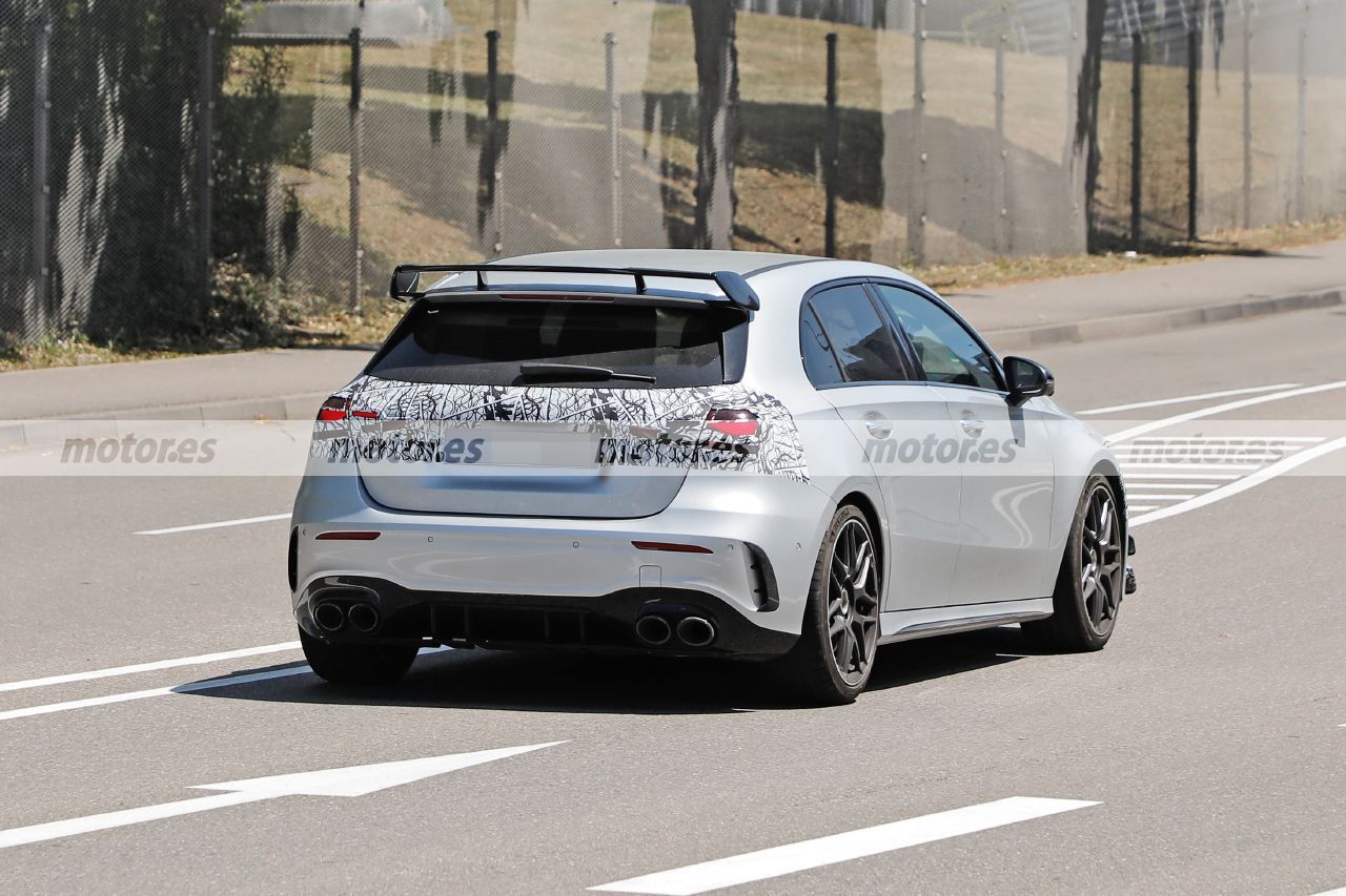 Fotos espía Mercedes-AMG A 45 Facelift 2023